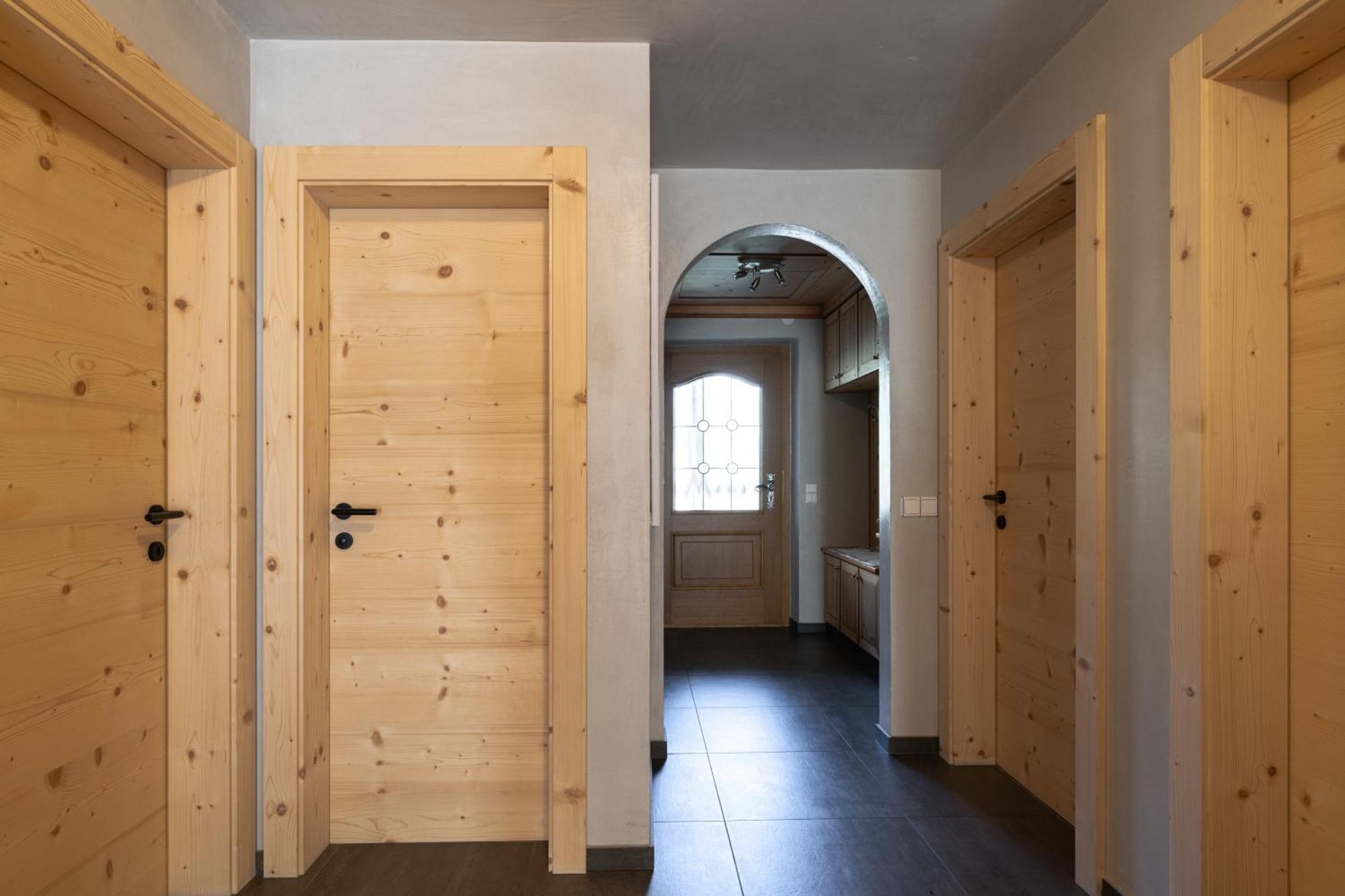 Ciasa Iachin Mountain Apartment San Martino in Badia Exterior foto