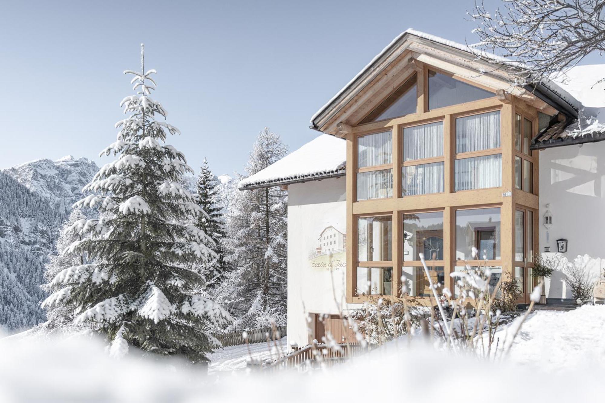Ciasa Iachin Mountain Apartment San Martino in Badia Exterior foto
