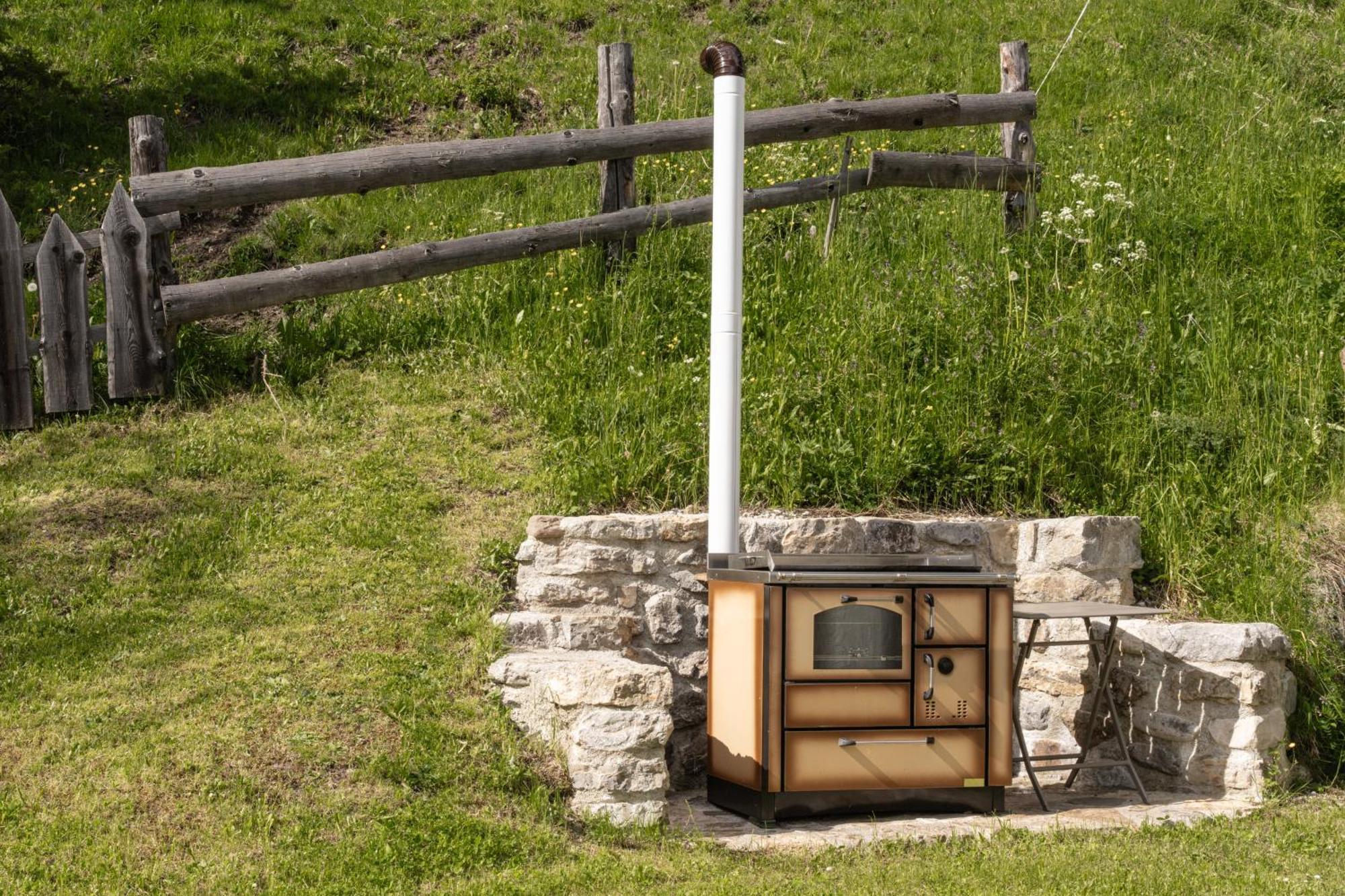 Ciasa Iachin Mountain Apartment San Martino in Badia Exterior foto